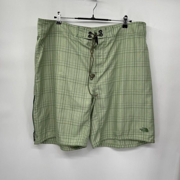 The North Face Mens 40 Drawstring Board Shorts Green‎ Plaid - Picture 1 of 13